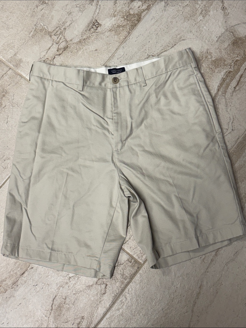 Lands' End Men's Light Tan Flat-Front Shorts
